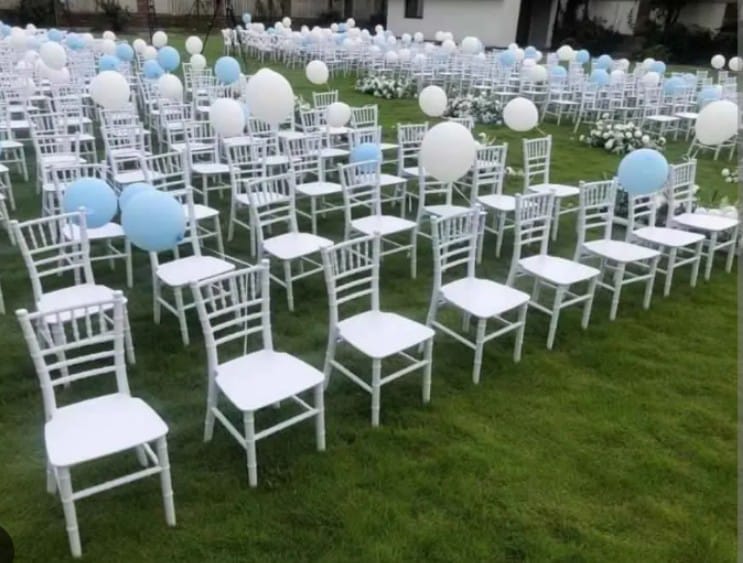 Kid's Tables and Chairs - Image 5